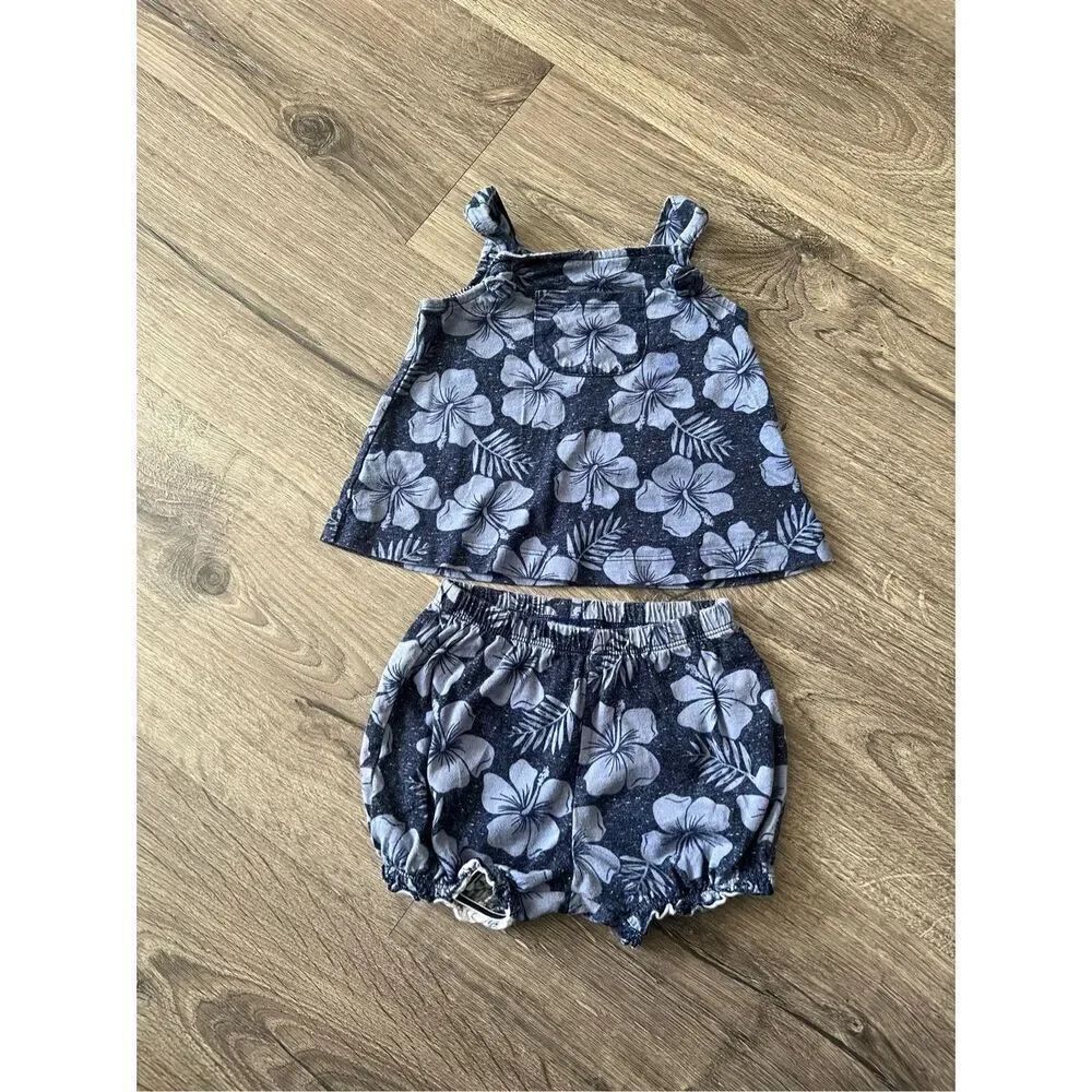 Carter’s  Baby Girls Blue Tropical Tank Top & Short Set size 12 months